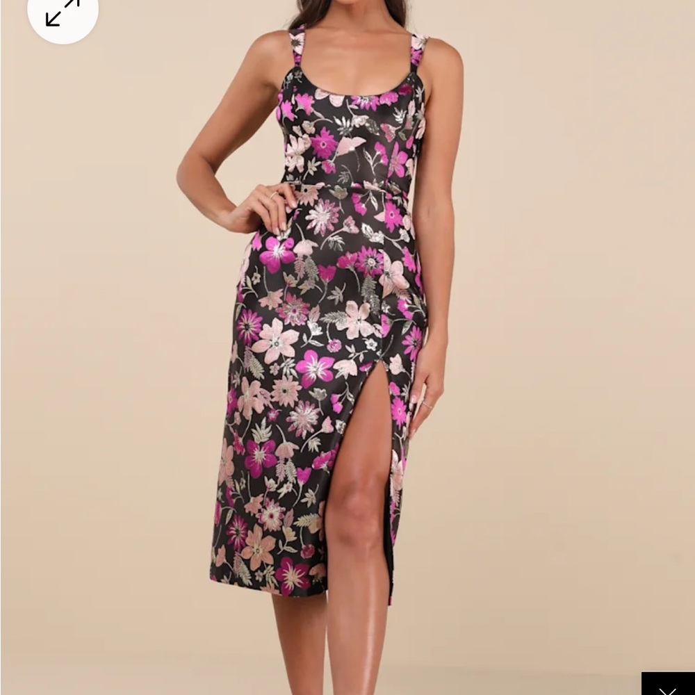 Immaculate Chicness Black Floral Brocade Midi Dress
